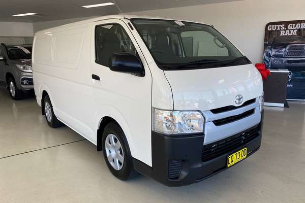 hiace for sale