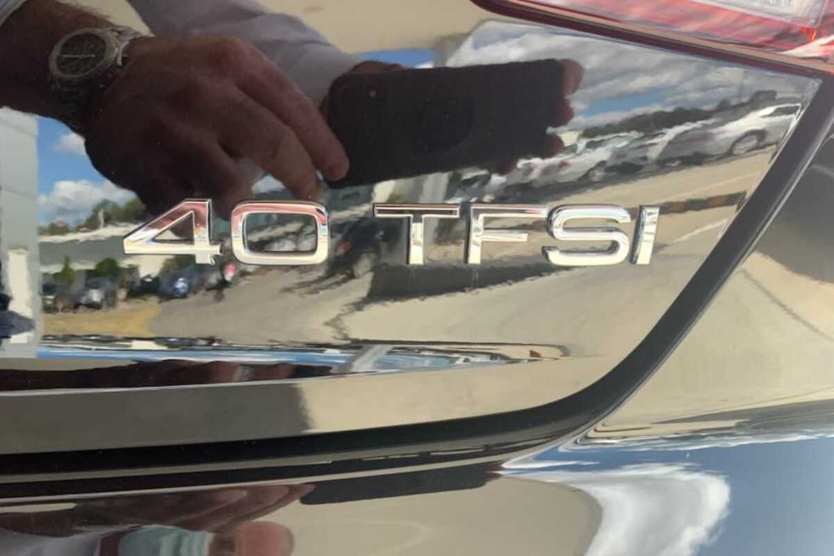 2018 Audi A4 40 TFSI S line B9