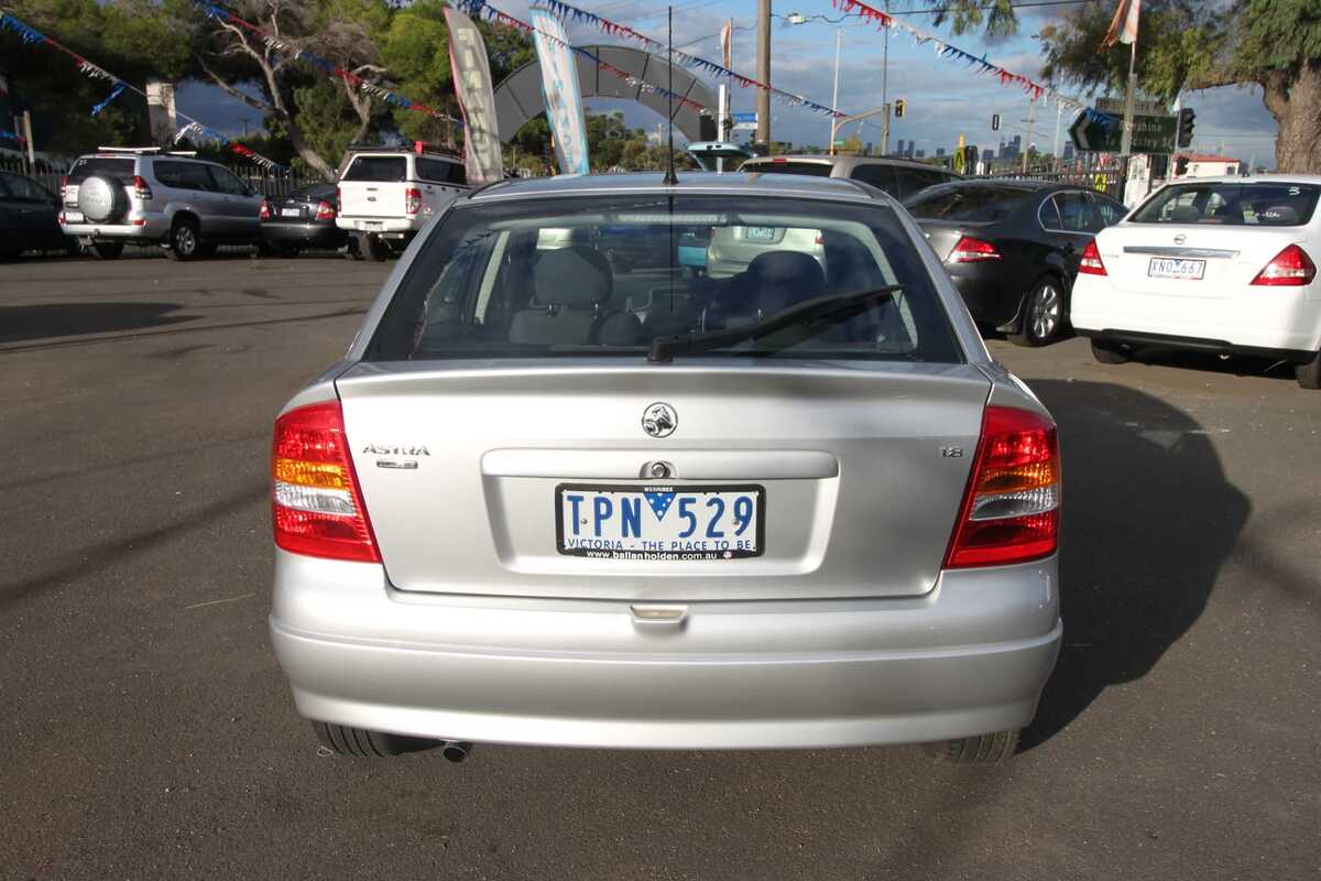 2005 Holden Astra Classic Equipe TS