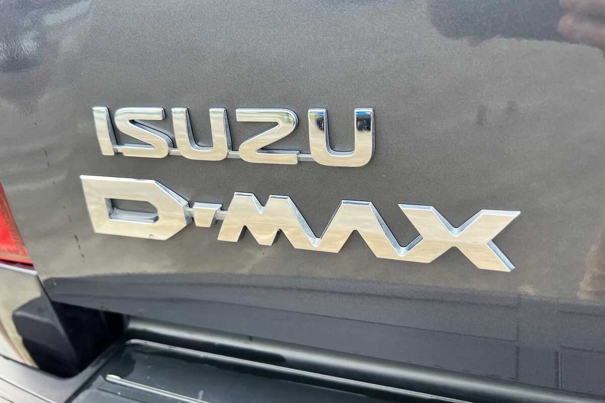 2019 Isuzu D-MAX LS-M