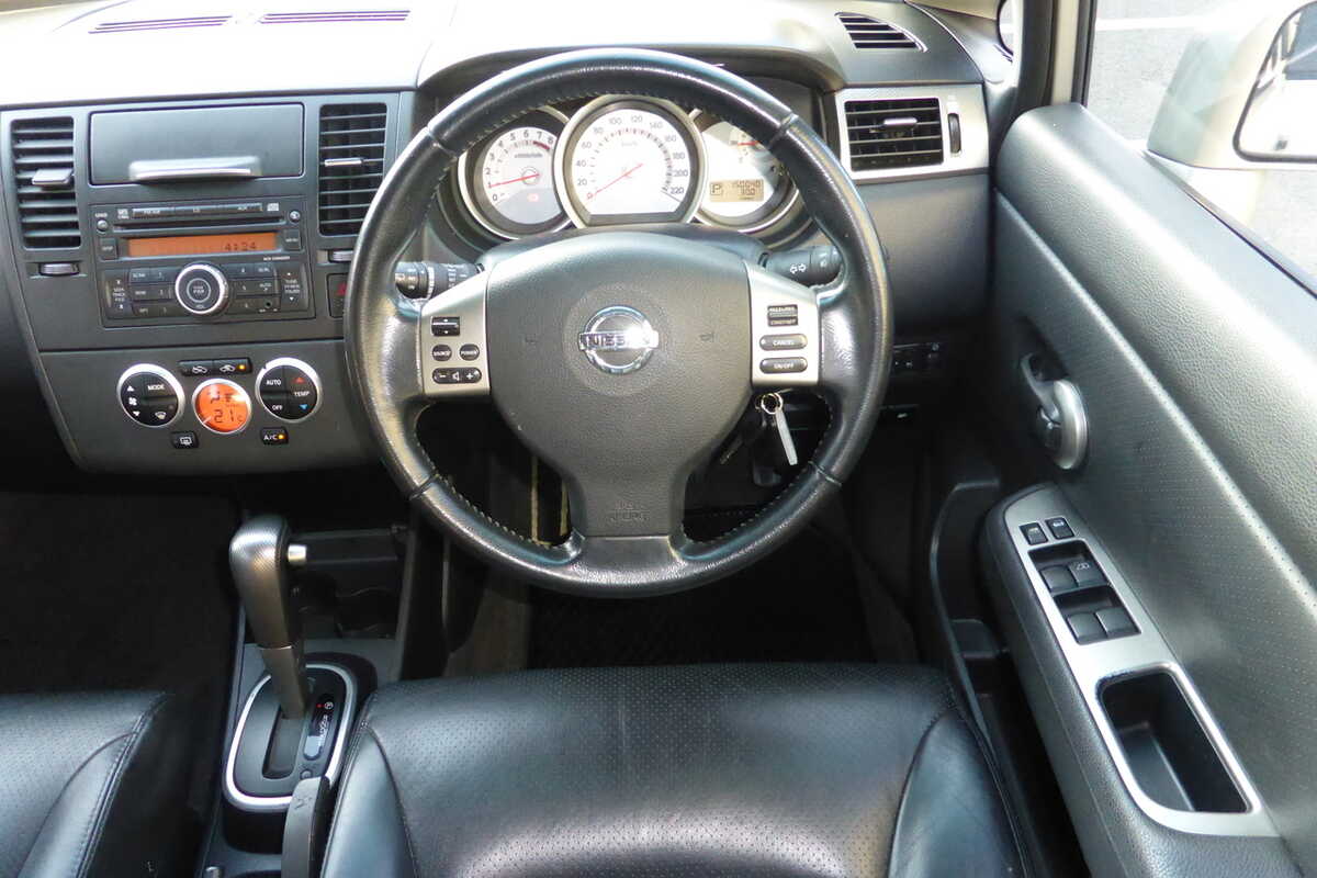 2010 Nissan Tiida Ti C11 S3