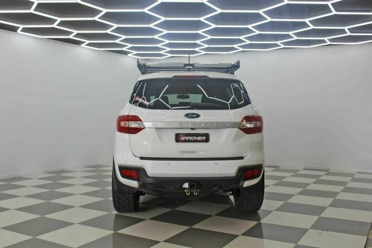 2017 Ford Everest Ambiente (RWD 7 Seat) UA MY18