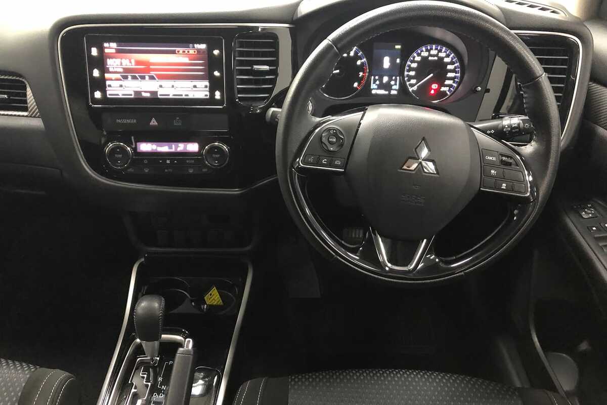 2017 Mitsubishi Outlander ES ZL