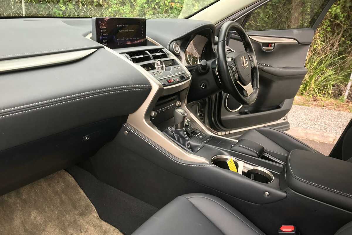 2019 Lexus NX NX300 Luxury AGZ10R