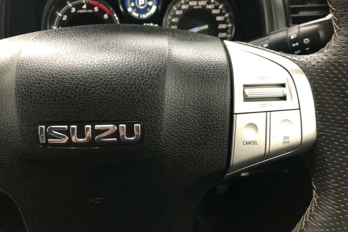 2017 Isuzu MU-X LS-T