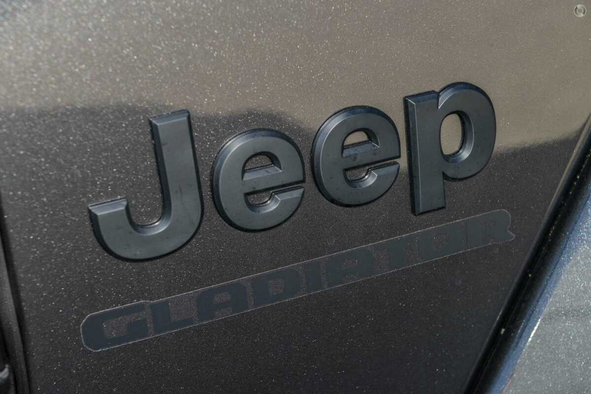 2022 Jeep Gladiator Night Eagle JT