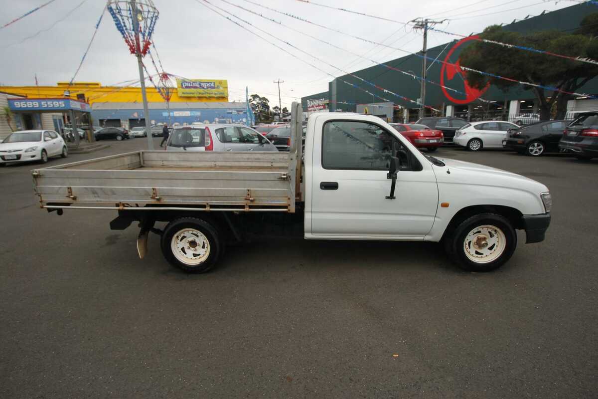 1999 Toyota Hilux Workmate RZN147R