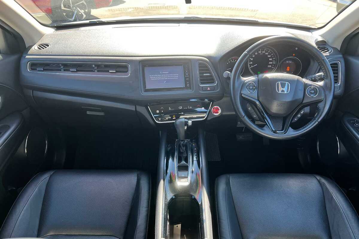 2019 Honda HR-V +LUXE