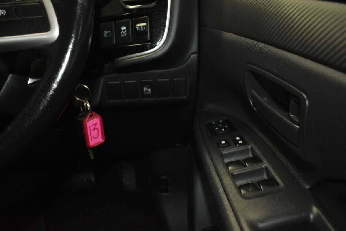 2012 Mitsubishi Outlander LS (7 Seat) ZH MY12