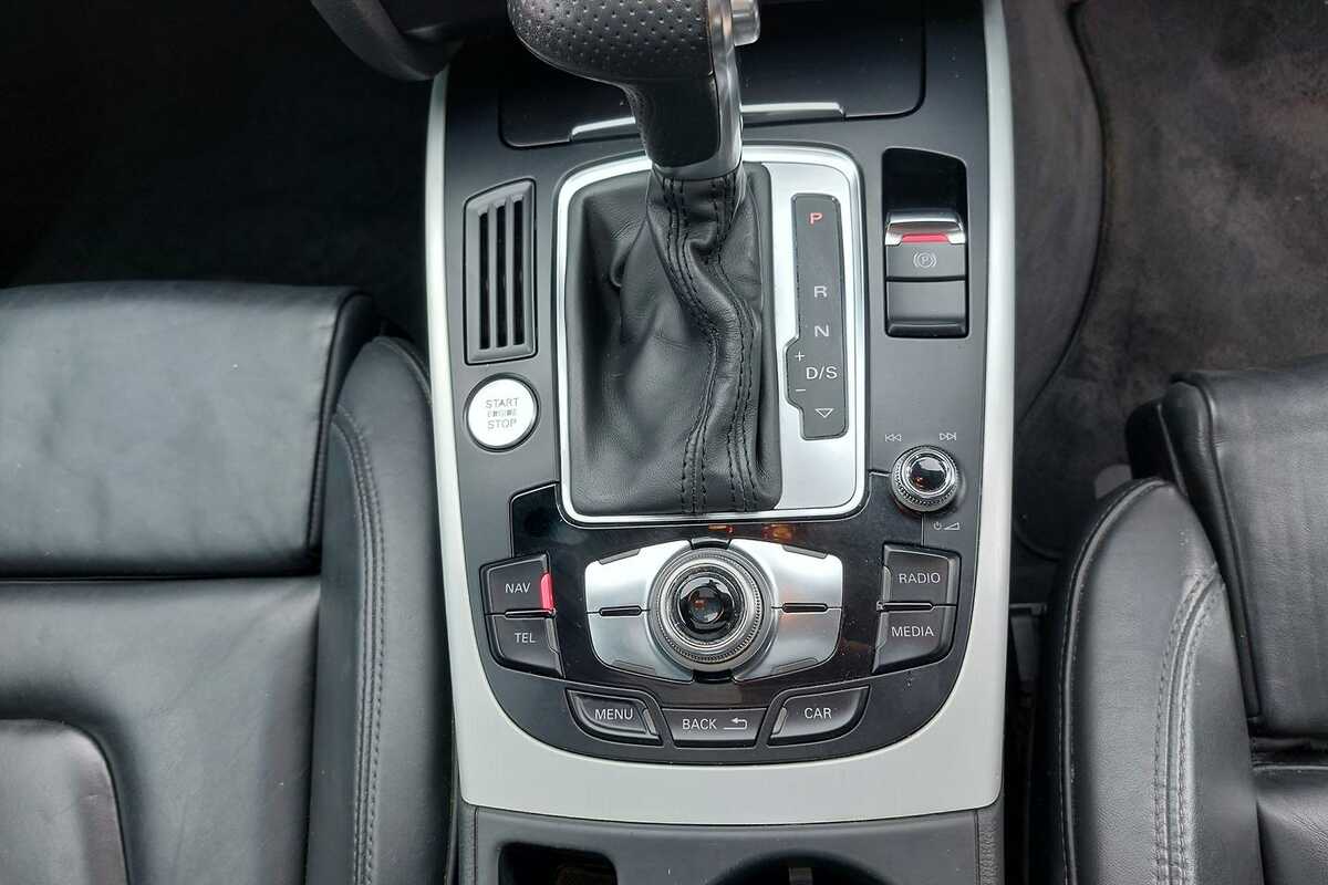 2012 Audi A5  8T