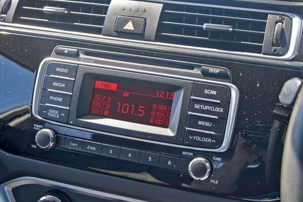 2016 Kia Rio S | Used Hatch | Park 