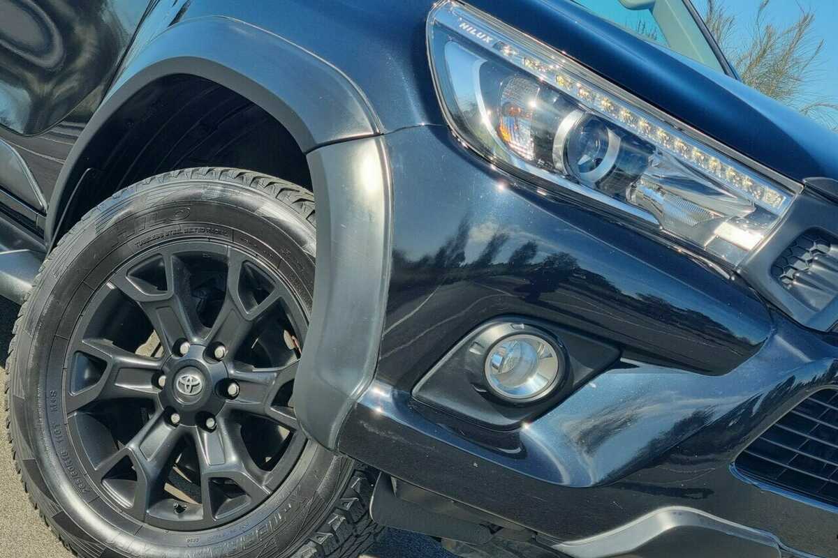 2017 Toyota Hilux SR5 (4x4) GUN126R MY17