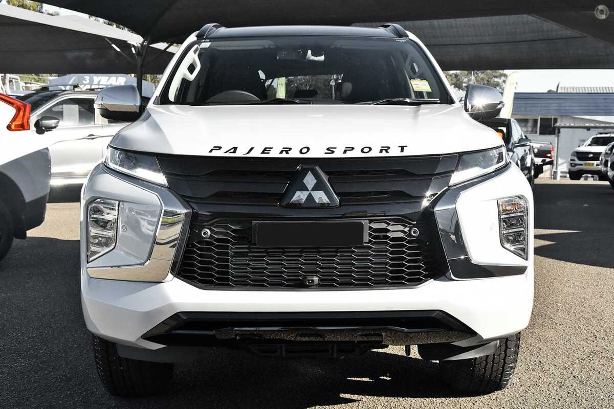 sold-2022-mitsubishi-pajero-sport-gsr-new-suv-nambour-qld