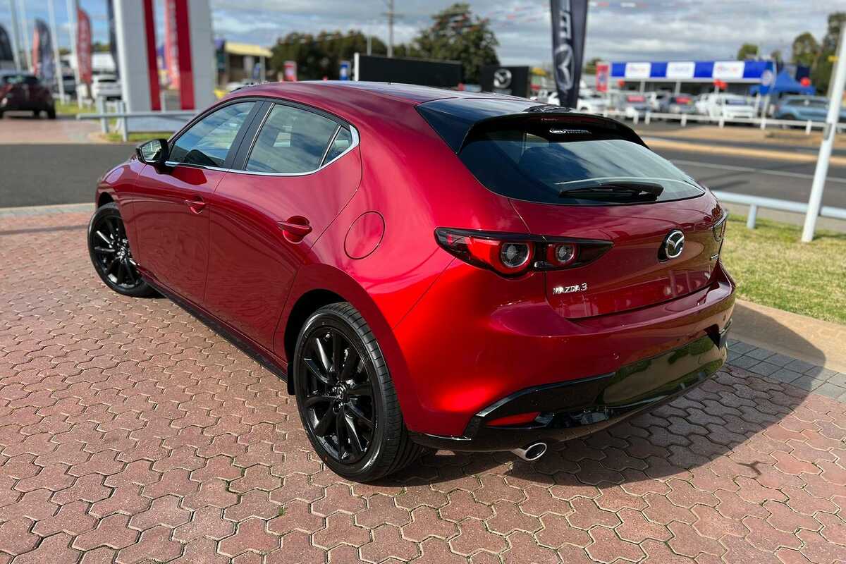 SOLD 2022 Mazda 3 G25 Evolve SP New Hatch Dubbo NSW