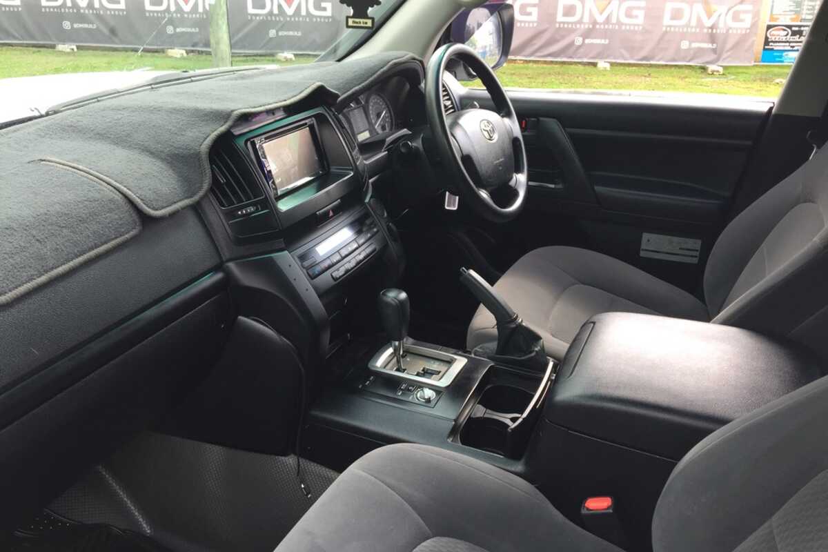 2015 Toyota Landcruiser GX VDJ200R