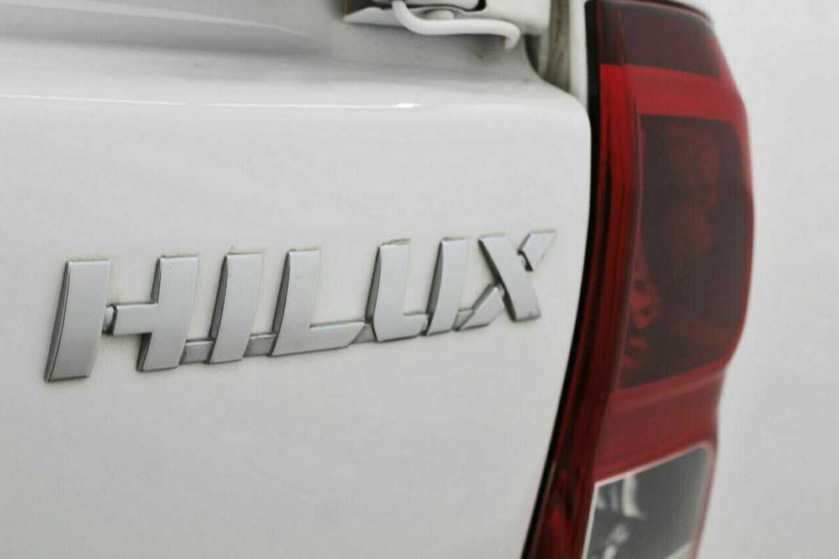 2018 Toyota Hilux SR (4x4) GUN126R MY19