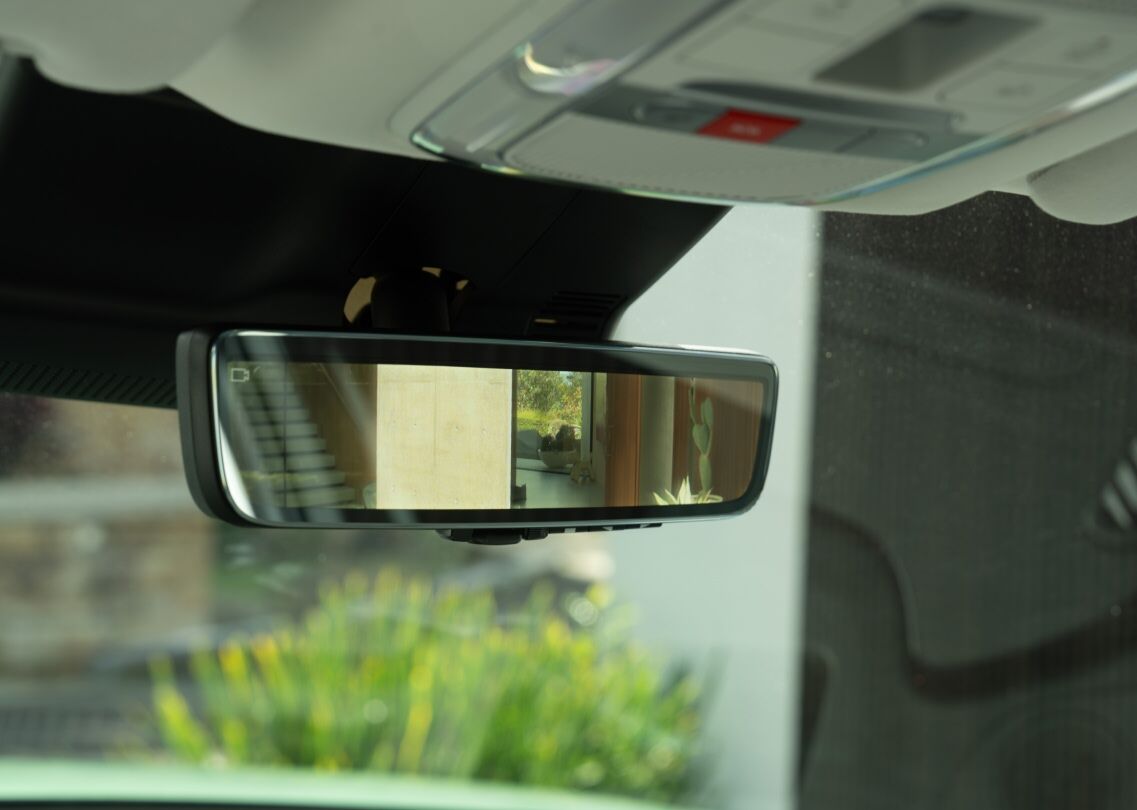 Digital Centre Mirror (DCM)