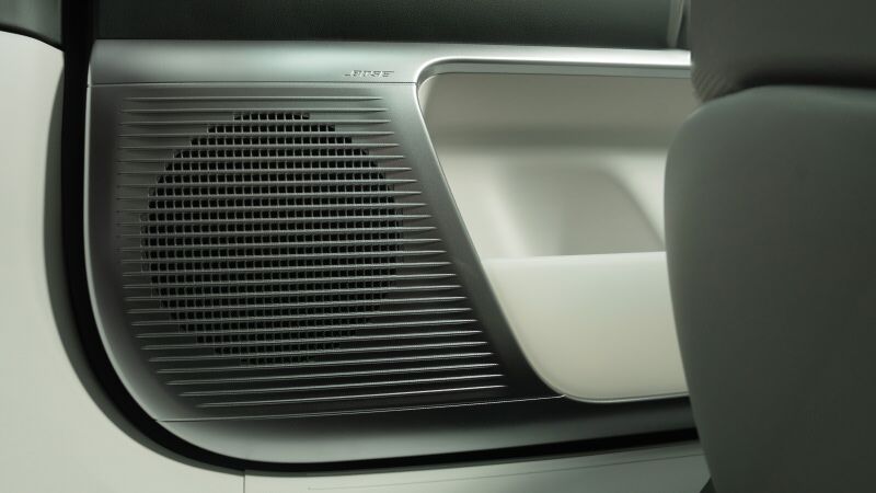 BOSE® 14-speaker premium sound system