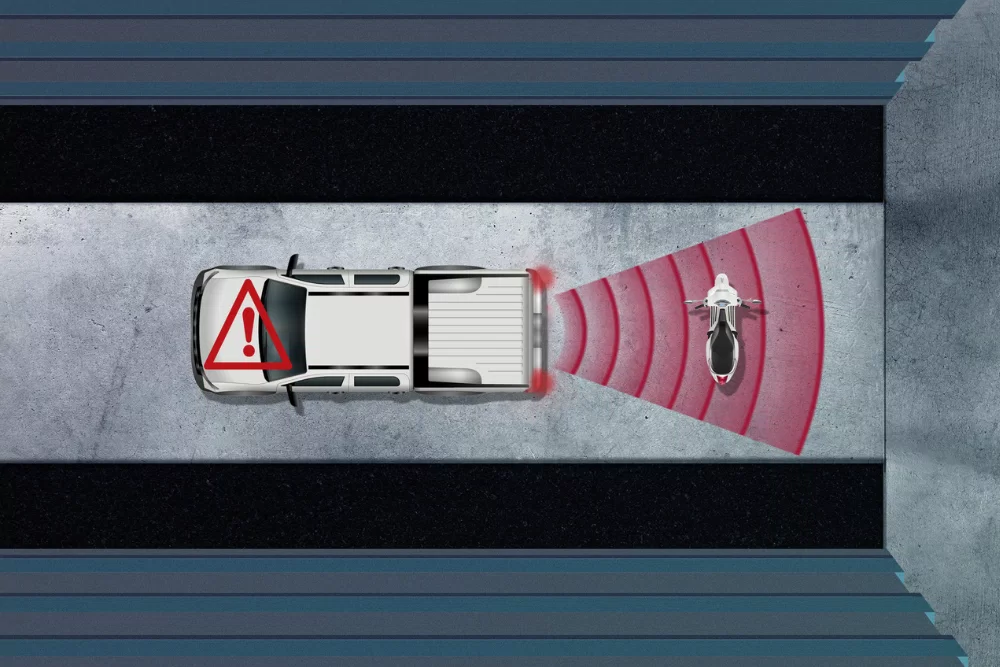 Rear Cross Traffic Alert4