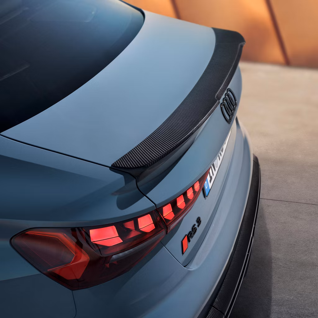 Dynamics in detail: