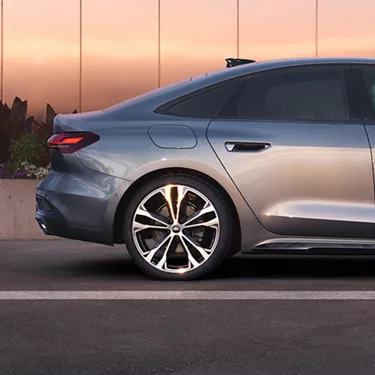  Sophistication in motion.