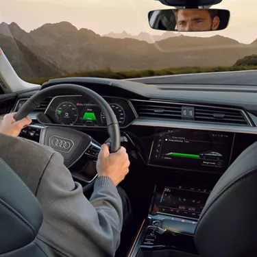 High-tech and multi-screens: