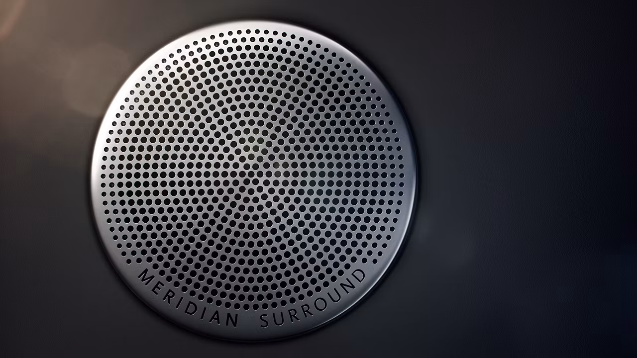 MERIDIAN SURROUND SOUND SYSTEM™