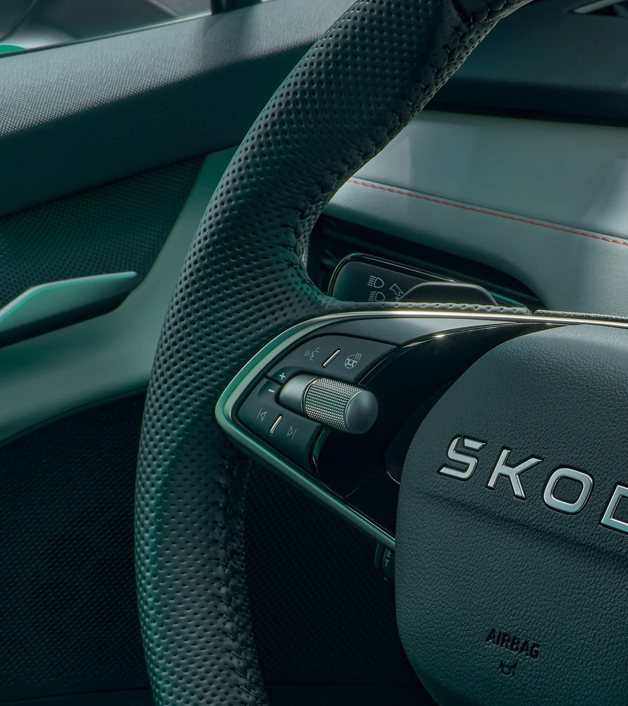 Škoda Elroq connectivity Natural voice control