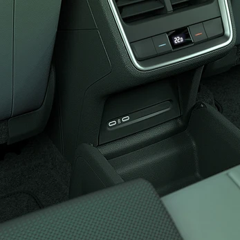 Two rear USB-Cs