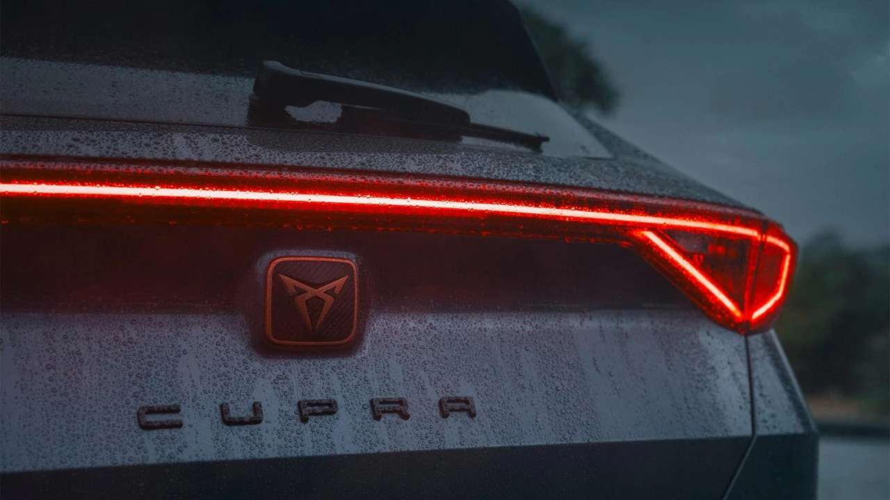 Coast-to-coast lighting