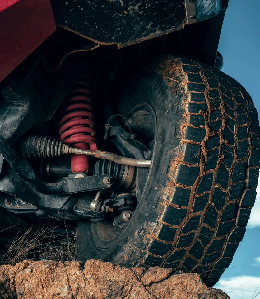 SUSPENSION LIFT & WIDER TRACK