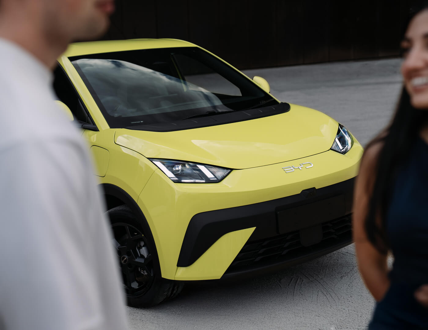 Distinctive daytime-running lights