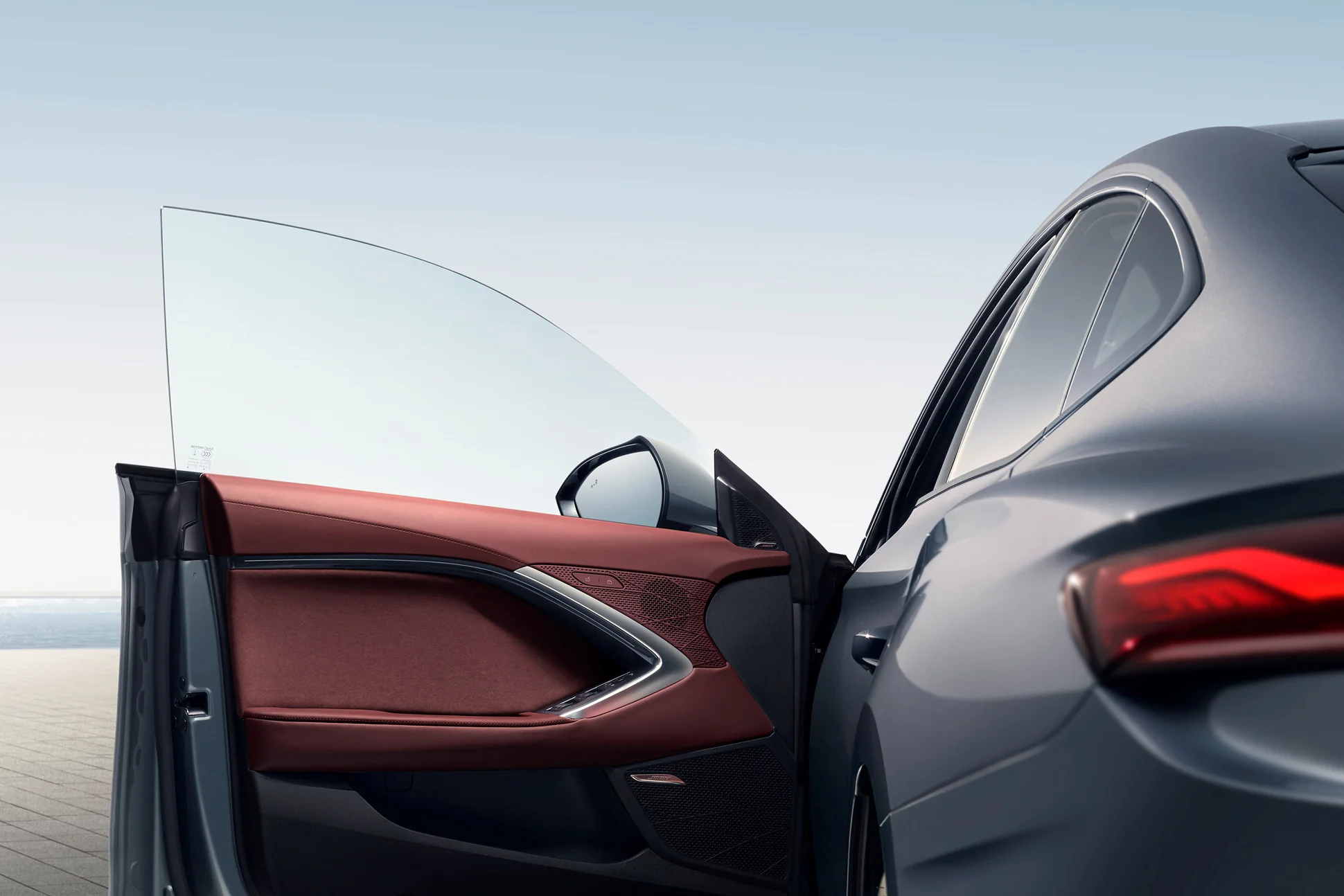 SPORTY SOUL. SMART INTERIOR