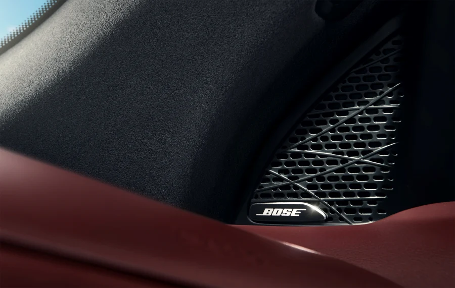 14-Speaker Bose™ Audio System