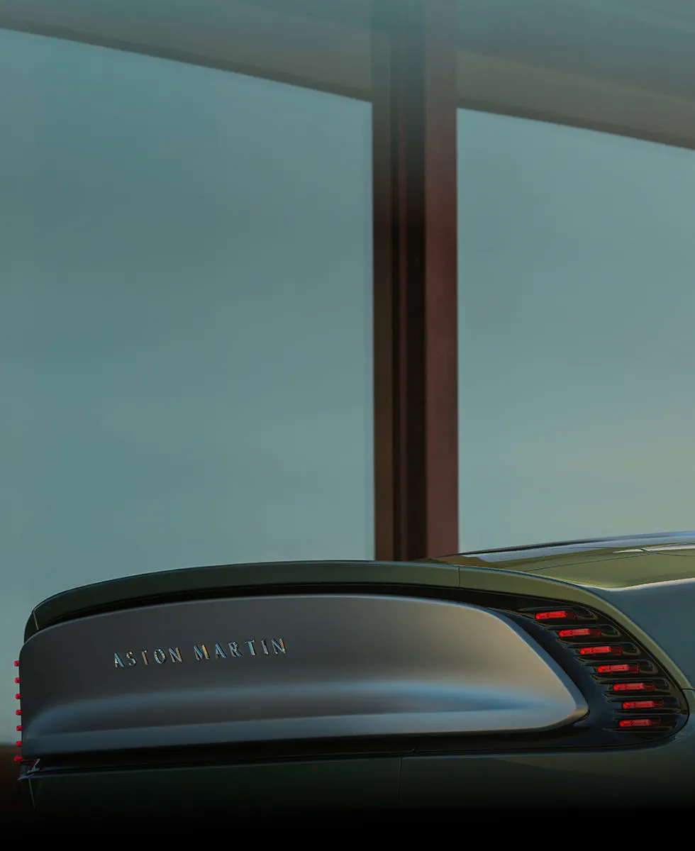 A MASTERPIECE OF A REAR VIEW