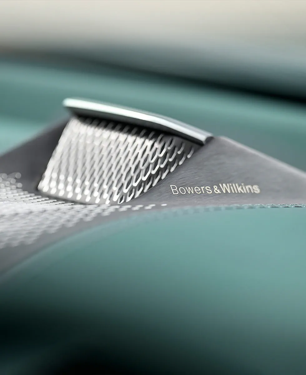 Serenading every stitch