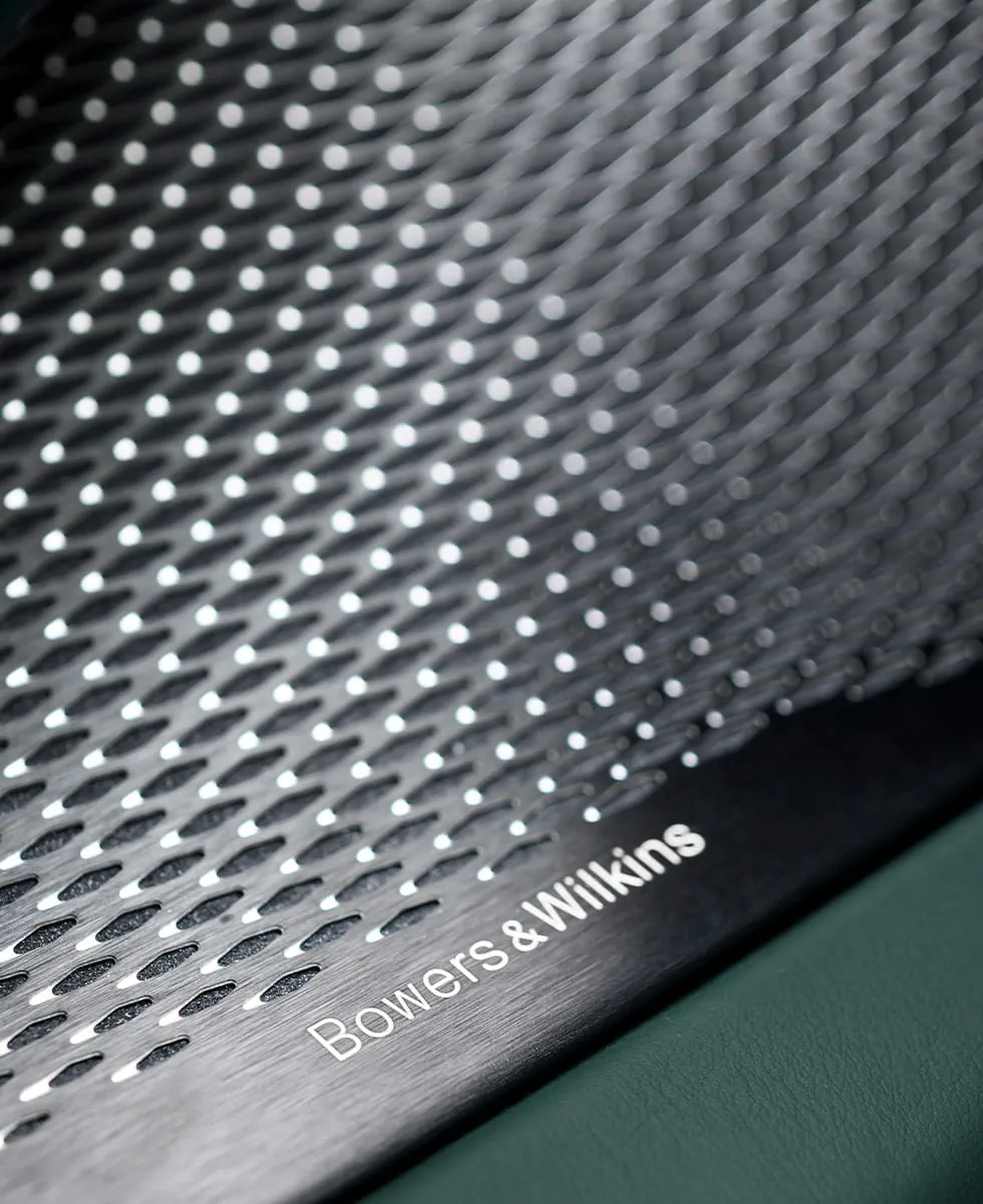 Arranged in Aluminium