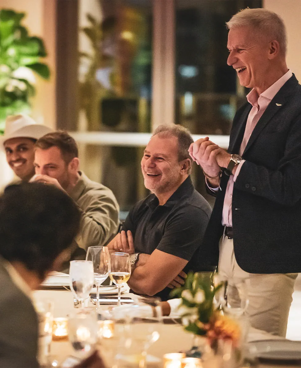 UNFORGETTABLE MOMENTS