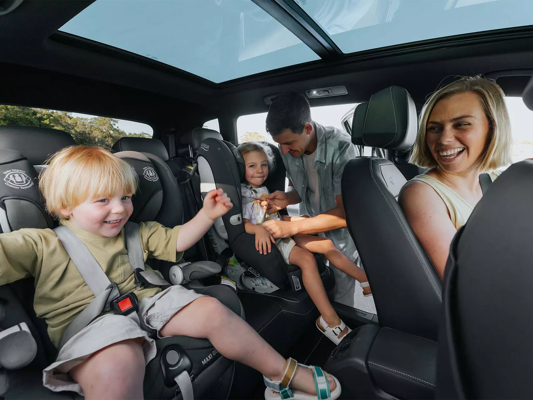 Panoramic electric glass sunroof