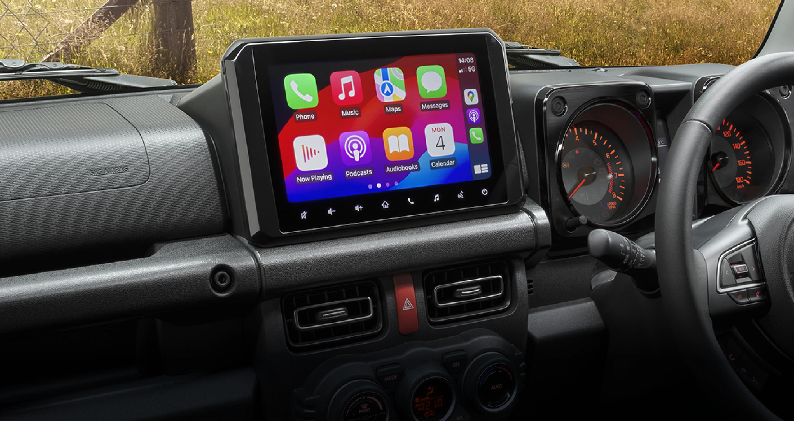 Apple CarPlay® and Android Auto™*