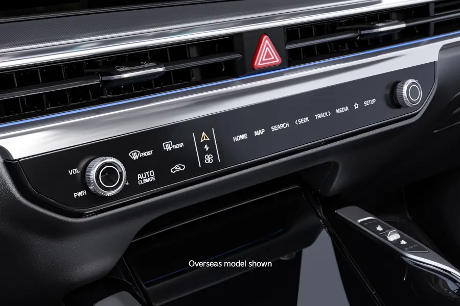 Luxury at large. Dual-zone climate control with switchable controller