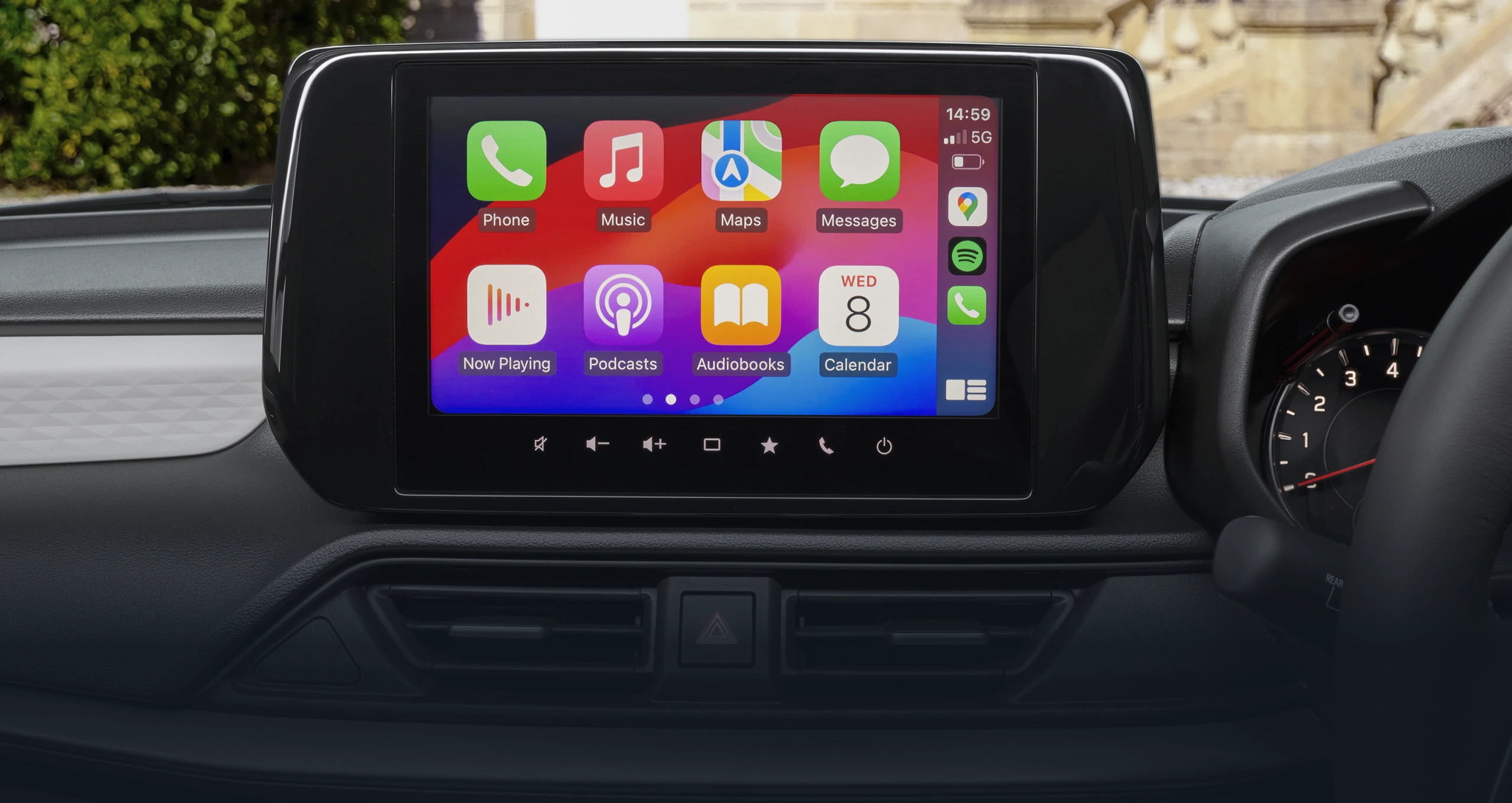 Android Auto™ and Wireless Apple CarPlay®