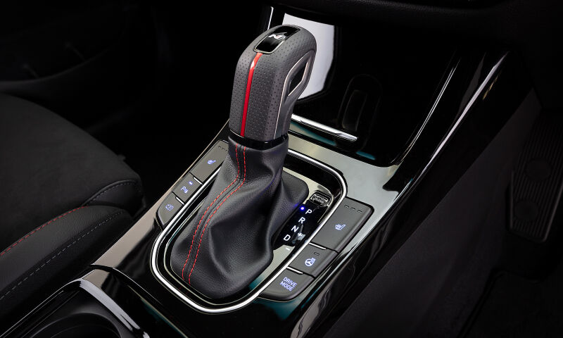 7-speed Dual Clutch Transmission (DCT).