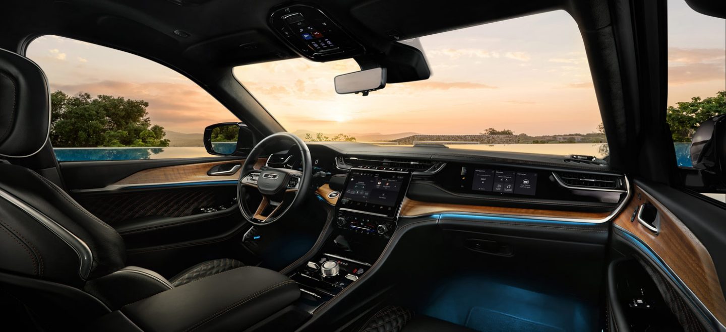 EXPERIENCE 4xe LUXURY