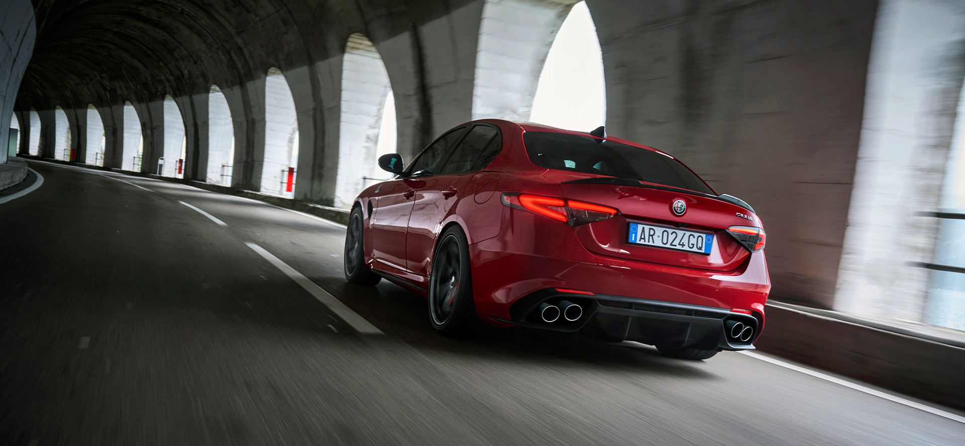 THE POWER OF PERFORMANCE