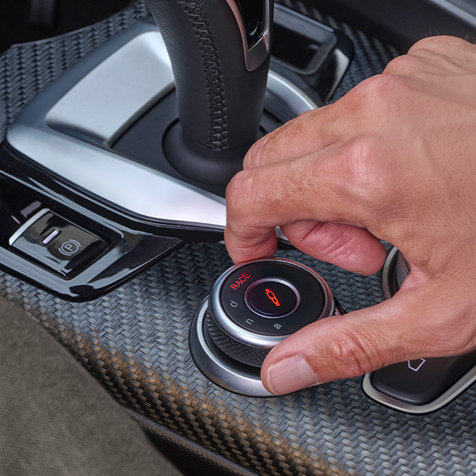 ALFA™ DNA PRO DRIVE MODE SELECTOR ​