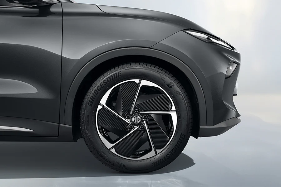 Alloy wheels