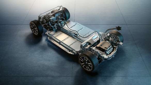  BMW M eDrive.