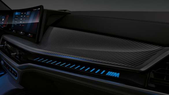  M-specific Ambient light strip.