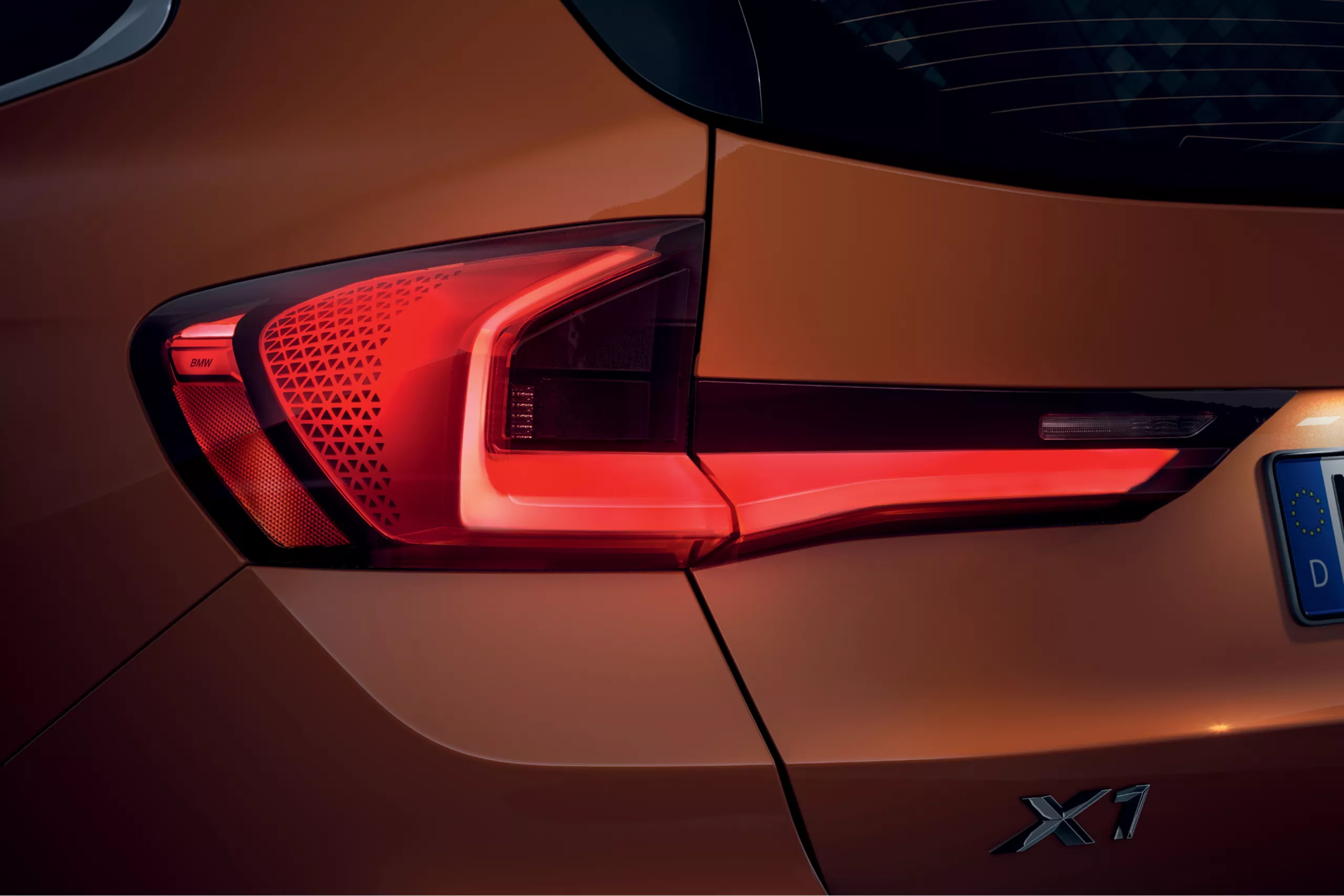 An unforgettable impression at the rear.